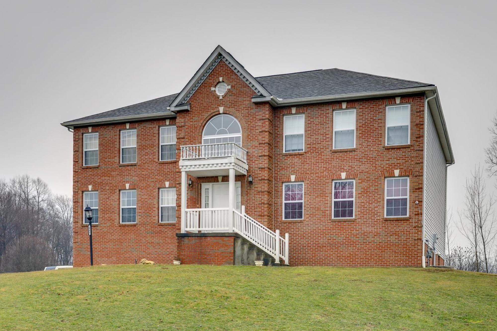 Pet-friendly Apollo With Furnished Deck! *